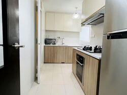 Lake Life (D22), Condominium #550273381